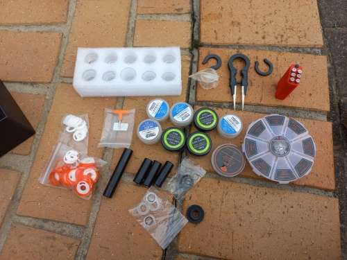 Random lot of vape accessories
