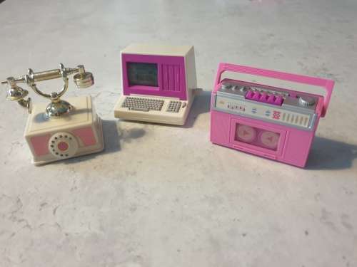 Vintage Barbie items no (2)