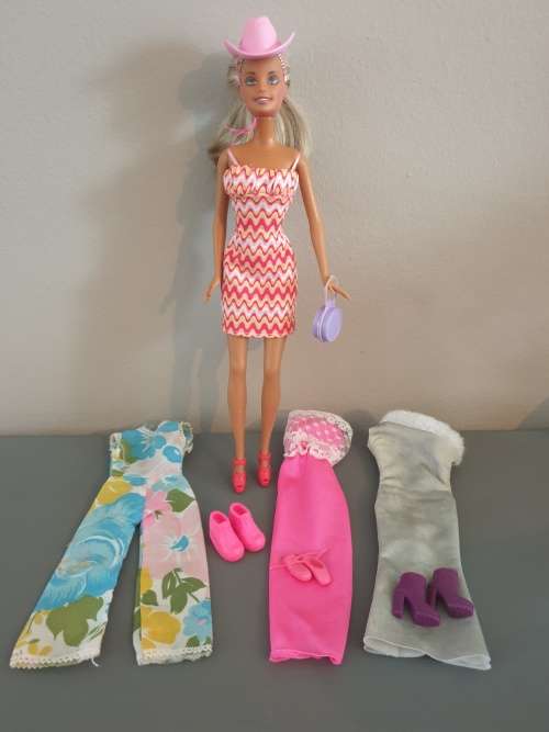 Barbie doll lot 2