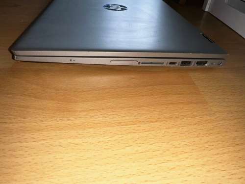 HP Pavilion x 360 2-in-1 convertible 14 touchscreen intel Core i3-81304 laptop