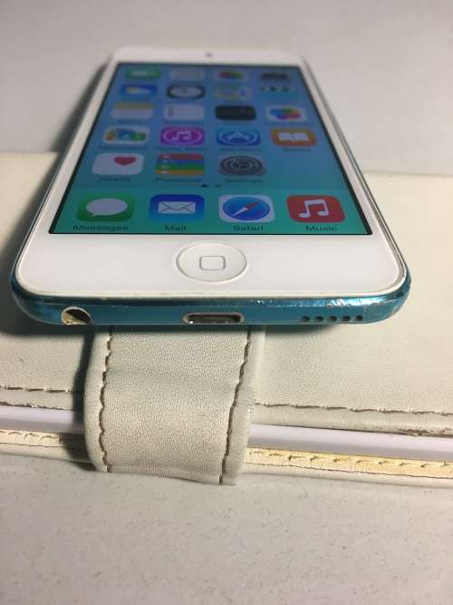 IPOD TOUCH 5TH GENERATION 32GB
