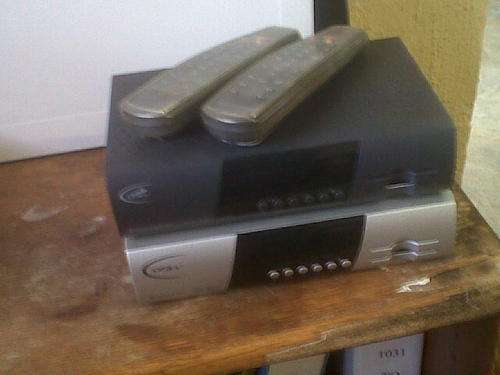 2 x DSTV decoders!!