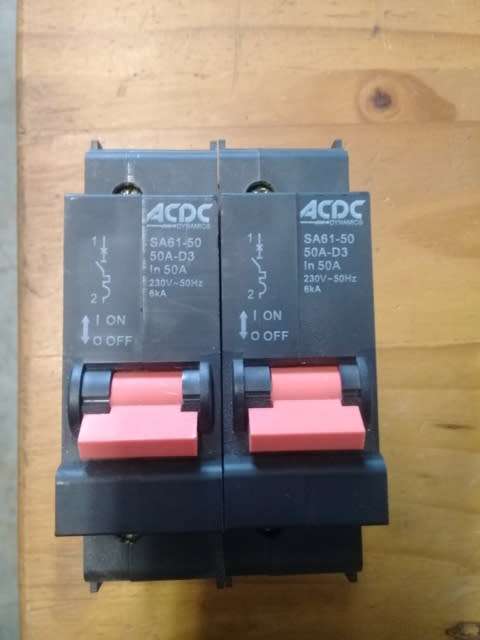 Slow Curve 50amp breaker NEW!!!
