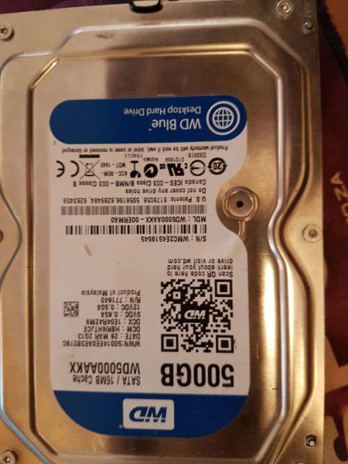 Intel 180Gb SSD, Samsung 128Gb SSD, WD 500Gb HD