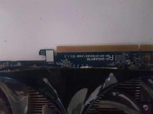 Gigabyte HD7850 2GB card