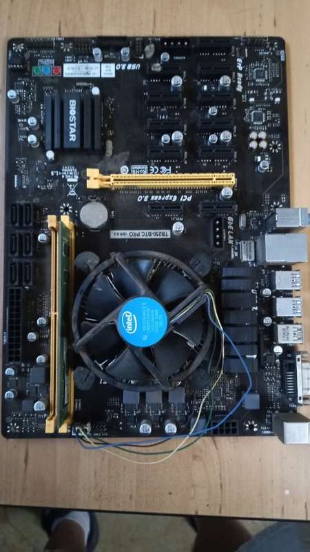 Biostar TB250-BTC Pro Combo