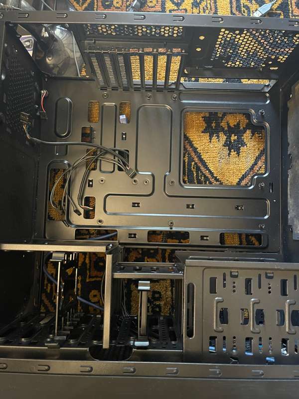 Deep Cool Computer Case Well looked after