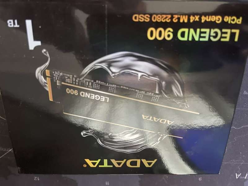 ADATA 1TB SSD Legend 900 PCIe Gen4x4 NVMe M.2 internal gaming SSD