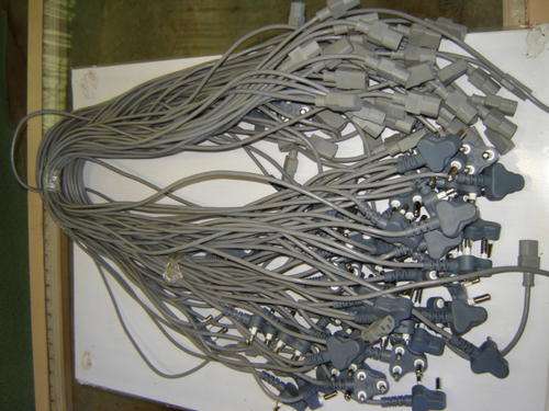 Good condition 2m Power cables 3 pin plug