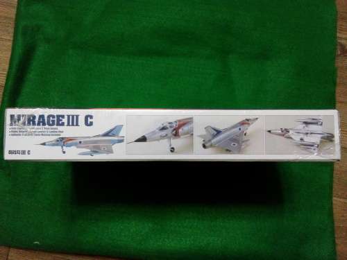 1/48 SCALE MODEL KIT . . ACADEMY .. MIRAGE 3 C .. SEALED