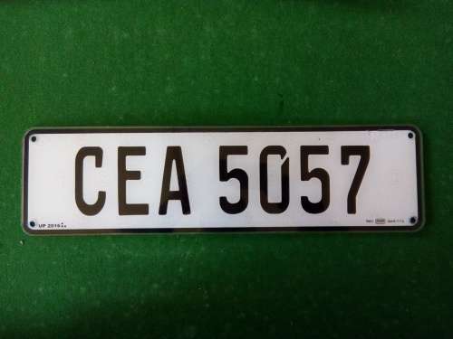 VEHICLE REGISTRATION NUMBER PLATE. .. CAPE