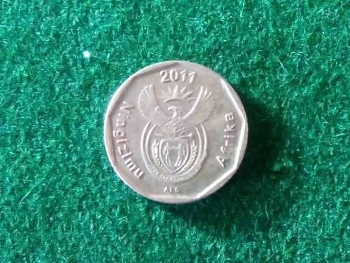 ### RARE FIND ###    2011     CIRCULATED SOUTH AFRICA 10 CENT.