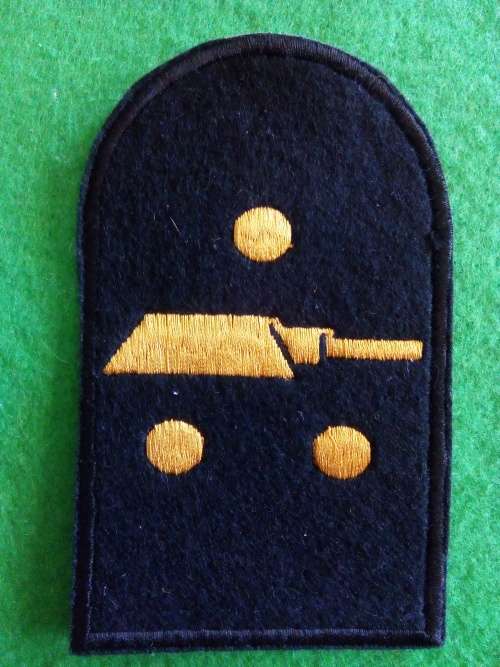 SADF .. SA NAVY LARGE TRADE BADGE ..ORDINANCE ARTIFICER  .. WINTER DRESS .. UNUSED