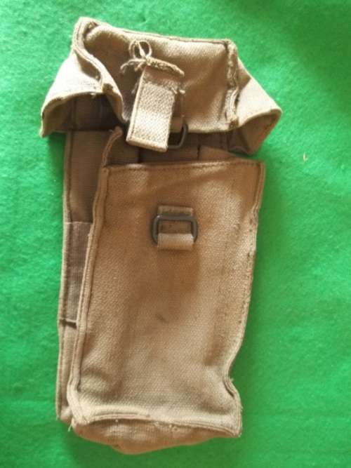 SADF PAT 73 - R4 RIFLE AMMO POUCH