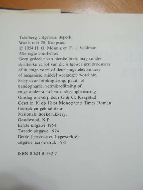 (Afrikaans) HANDBOEK OOR VEESIEKTES - MONNIG EN VELDMAN - HARDEBAND