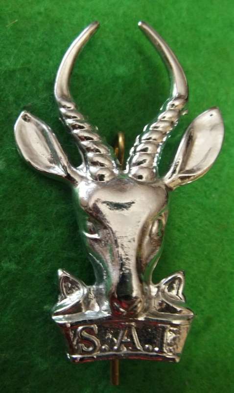 SADF - LARGE INFANTRY CAP  BADGE - LUGS INTACT