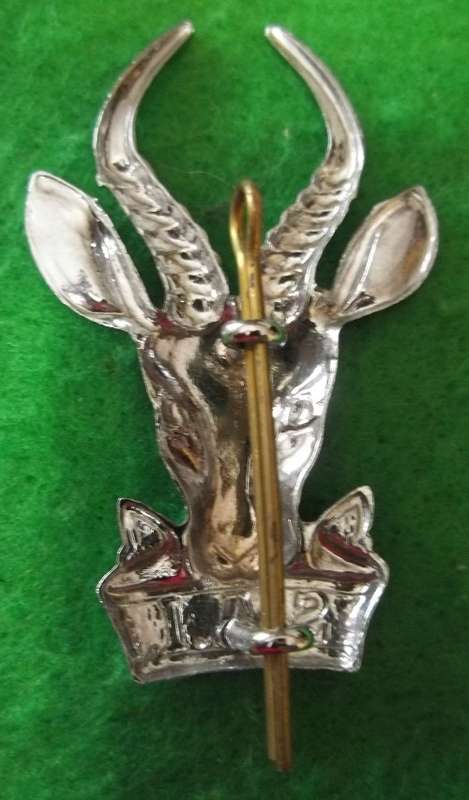 SADF - LARGE INFANTRY CAP  BADGE - LUGS INTACT
