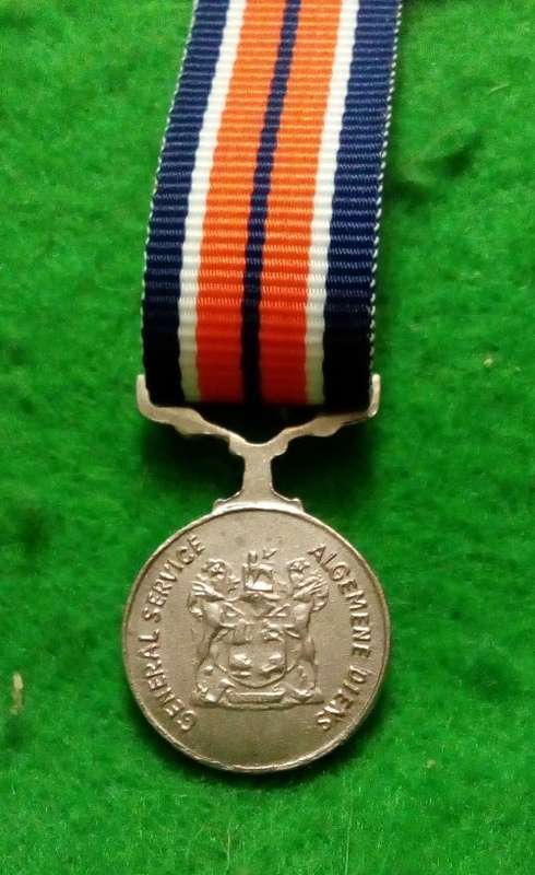 SADF - GENERAL SERVICE MINIATURE  MEDAL