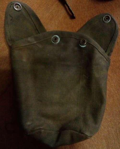 SADF OR RHODESIA WATER BOTTLE (BROAD BELT LOOP) - COMPLETE WITH FIREBUCKET