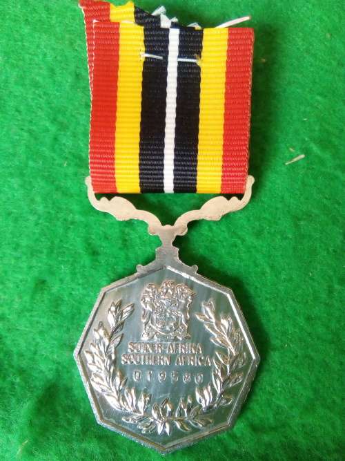 SADF -  SOUTHERN AFRICA MEDAL  - REAR NUMBERED