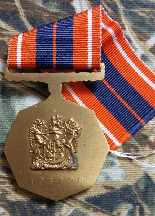 SADF - FULL SIZE PRO PATRIA MEDAL - ENAMEL ROUNDEL - FIXED SUSPENDER