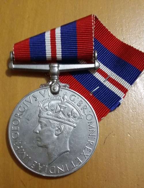 1939 / 45 WAR MEDAL - UNNAMED