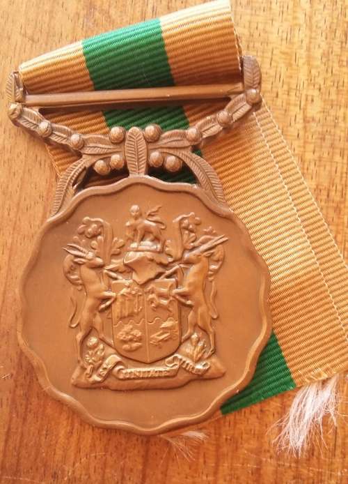 SADF - 10 YEAR SERVICE MEDAL (FULL SIZE) - NUMBERED
