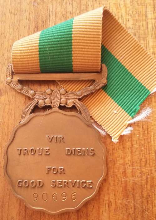 SADF - 10 YEAR SERVICE MEDAL (FULL SIZE) - NUMBERED