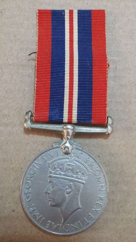 1939 / 45 WAR MEDAL - C287953 C.F. PRITCHARD