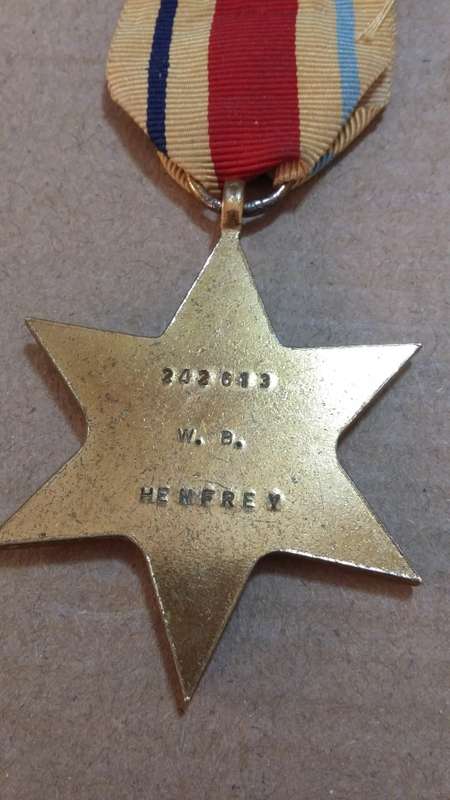 WW2 AFRICA STAR - FULL SIZE - 242613 W.B. HENFREY