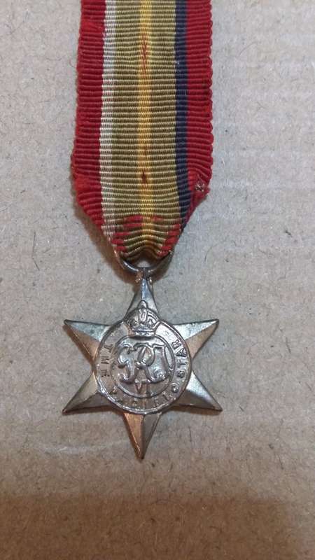 WW2 PACIFIC STAR  MINIATURE  MEDAL