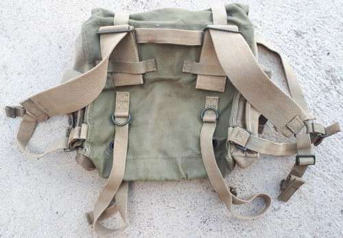 SADF - 70'S PATTERN GREEN CANVAS BACKPACK - ALL CLIPS, BUCKLES AND STRAPS INTACT