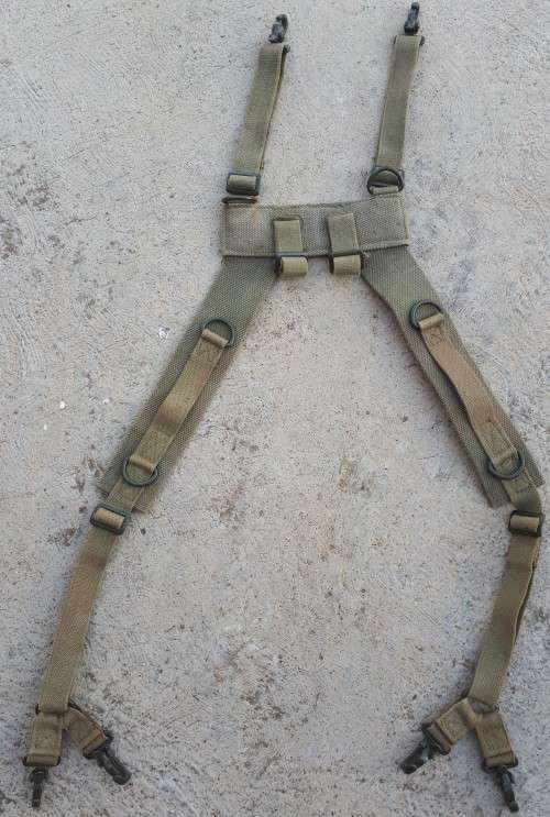 SADF - 70'S PATTERN GREEN CANVAS WEBBING YOKE - ALL CLIPS AND BUCKLES INTACT.