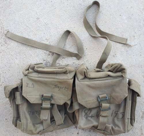 SADF - 70'S PATTERN GREEN CANVAS KIDNEY POUCH ... ## READ DESCRIPTION ##