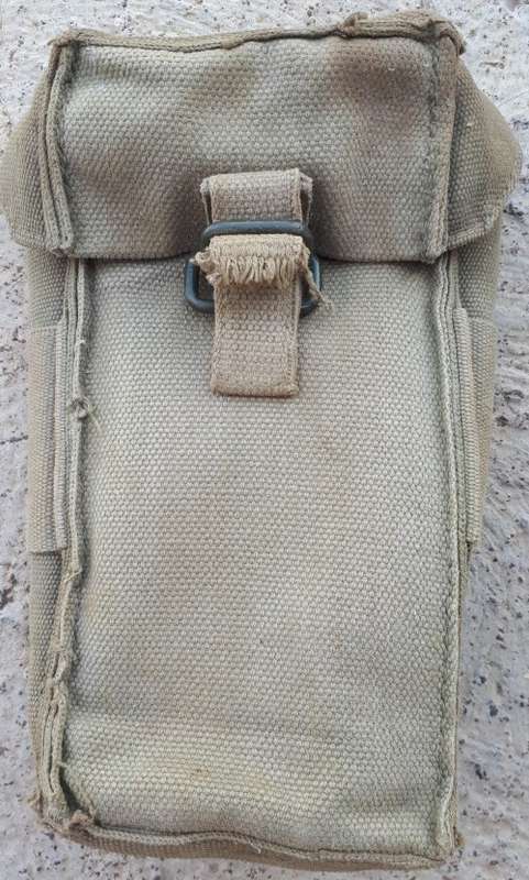 SADF - 70'S PATTERN GREEN R4 RIFLE AMMO POUCH - WELL USED