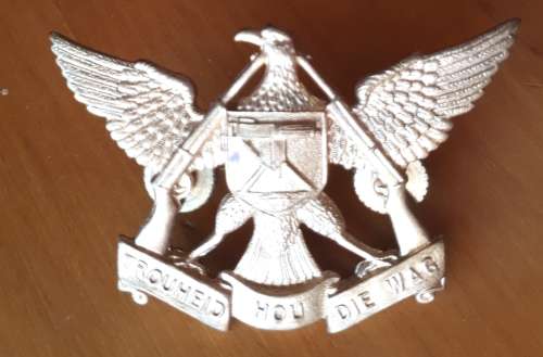 REGT DE WET GILDING CAP BADGE - SCREWS INTACT