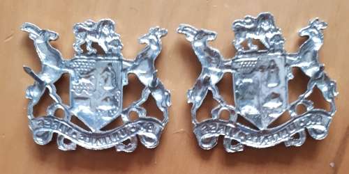 SADF - WO2 RANK BADGE PAIR - PINS INTACT