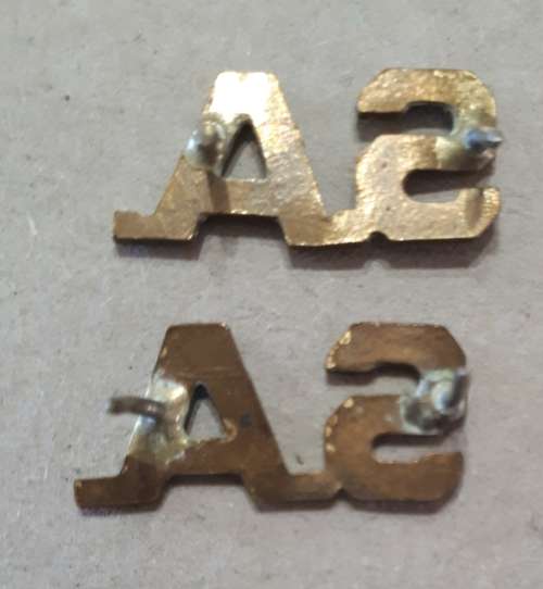 SADF - GILDING SA COLLAR TITLE PAIR  - PINS INTACT