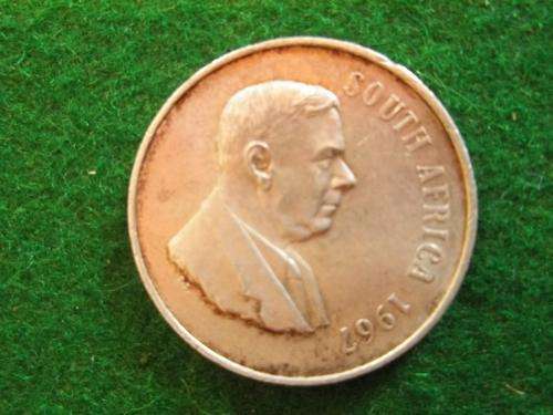 1967 HENDRIK VERWOERD SILVER 1 RAND COIN - ENGLISH
