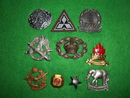 10 X MIXED MILITARY BADGES  -  NO PINS
