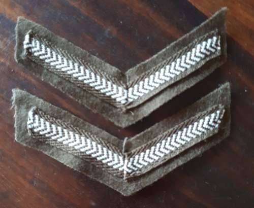 SADF - L/CPL RANK CHEVRON PAIR FOR NUTRIA BRASSARDS AND STEPOUT DRESS