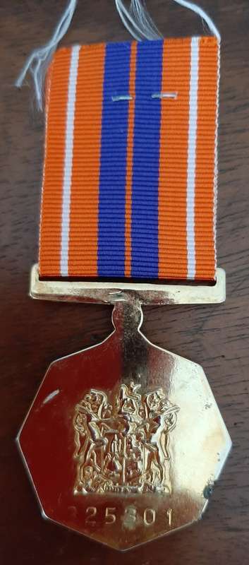 SADF - ( GILDING DAMAGE) FULL SIZE PRO PATRIA MEDAL (NUMBERED)