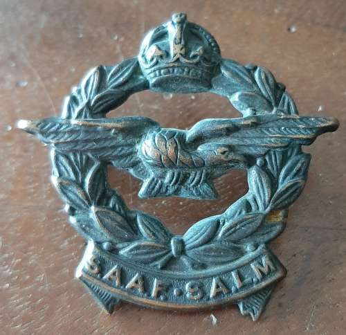 EARLY SAAF CAP BADGE - LUGS INTACT