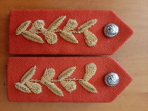 SADF/ SANDF GENERAL OFFICERS GORGETS