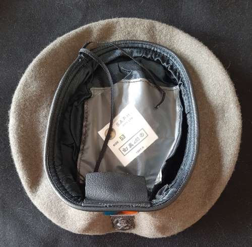 SWATF BERET WITH REACTION FORCE BADGE AND ARMOUR BAR - SIZE 53
