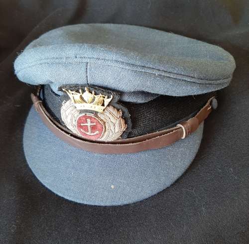 VINTAGE MERCHANT NAVY VISOR CAP - SIZE 57 - (MANUFACTURED BY CHILTERN)