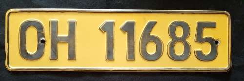 OLD (NOT CURRENT)  VEHICLE NUMBER PLATE - FRANKFORT FS (METAL)