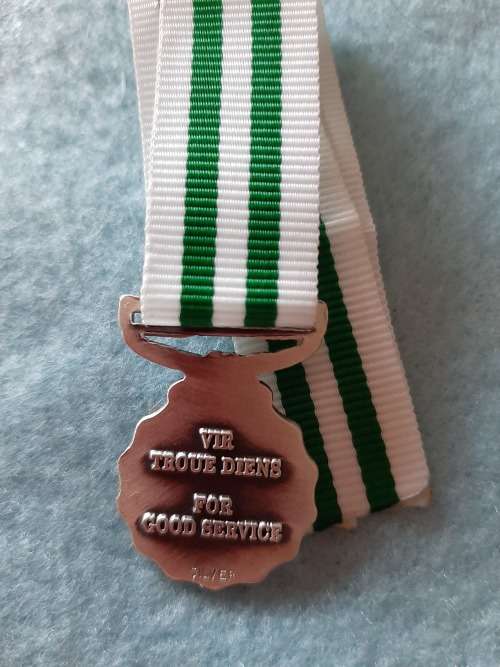 ** MINIATURE ** SADF 20 YEAR SERVICE MEDAL