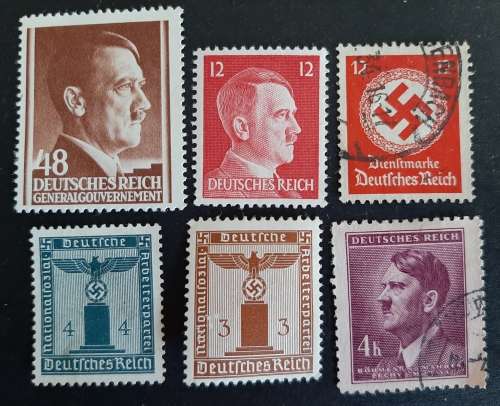 WW2 ERA GERMAN THIRD REICH POSTAGE STAMPS     (S8)