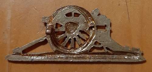 SADF GILDING ARTILLERY PROFFICIENCY BADGE -   1 LUG